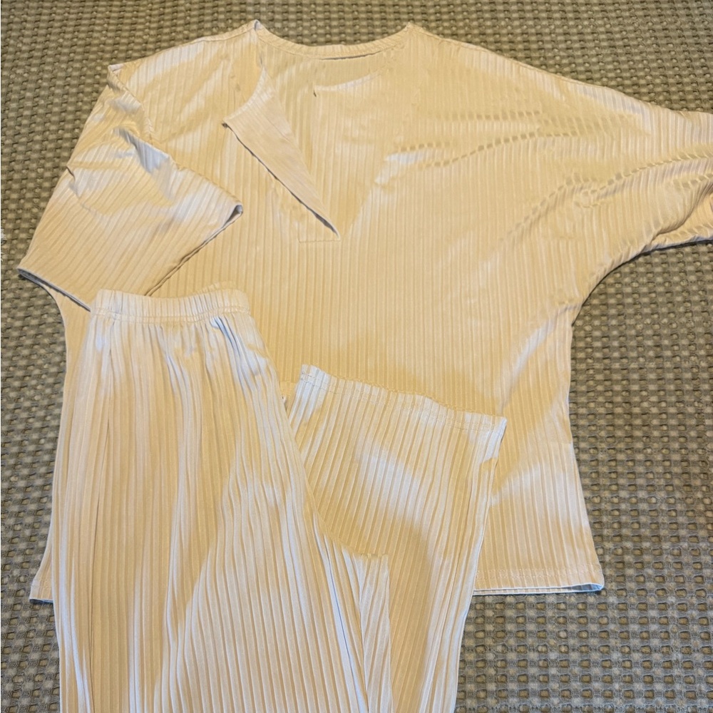 Maternity PJ set never worn